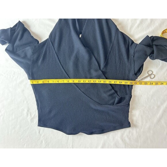 We The Free Womens Medium Long Sleeve TurtleNeck Wrap‎ Black Sweater - Picture 4 of 8